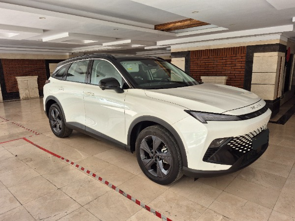 تصویر بیجینگ X55 1.5 لیتر توربو 6