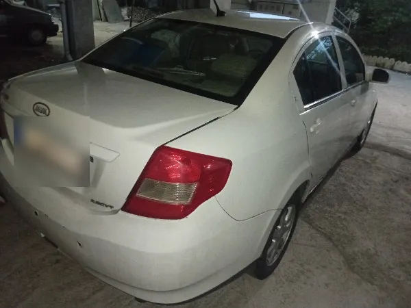 تصویر ام وی ام 550 اتوماتیک 3