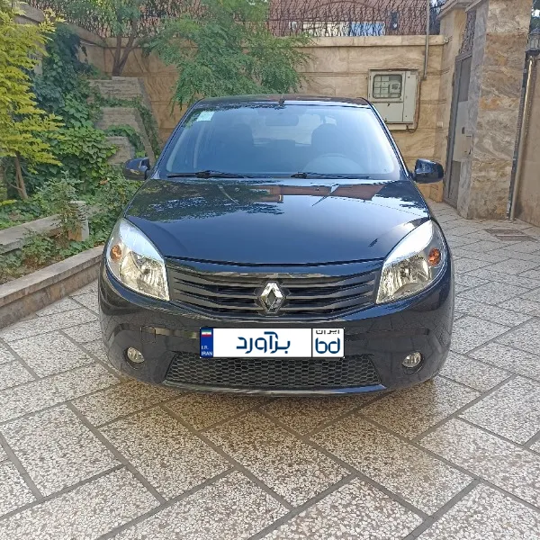 تصویر رنو ساندرو اتوماتیک 5
