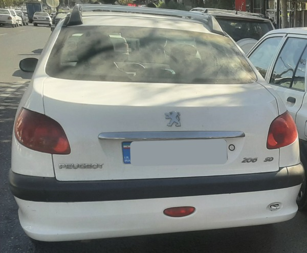 تصویر پژو 206 SD V8 1