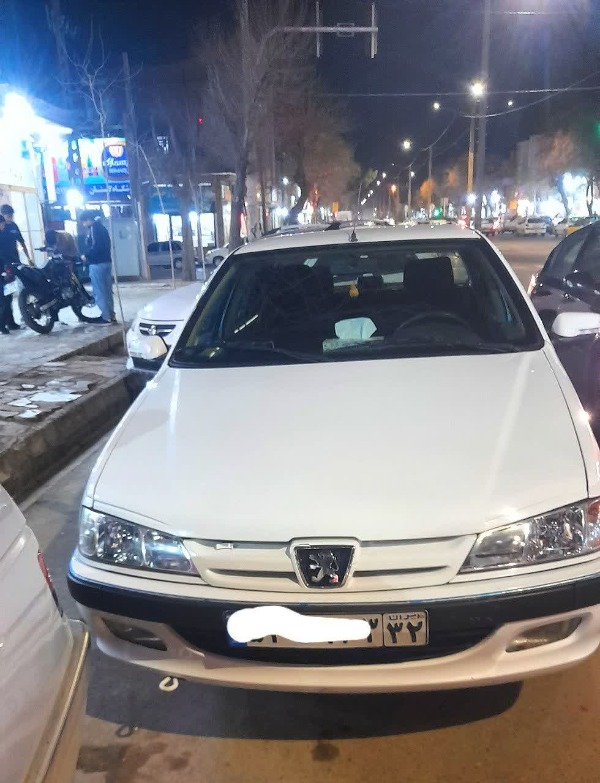تصویر پژو پارس XU7P 2