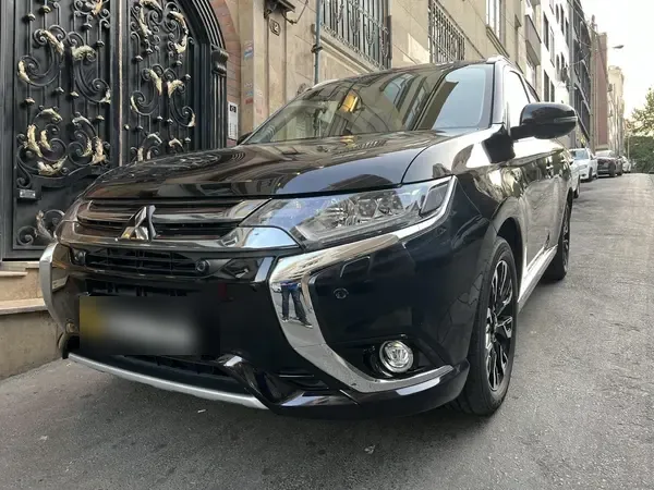 تصویر میتسوبیشی اوتلندر PHEV هیبرید 1