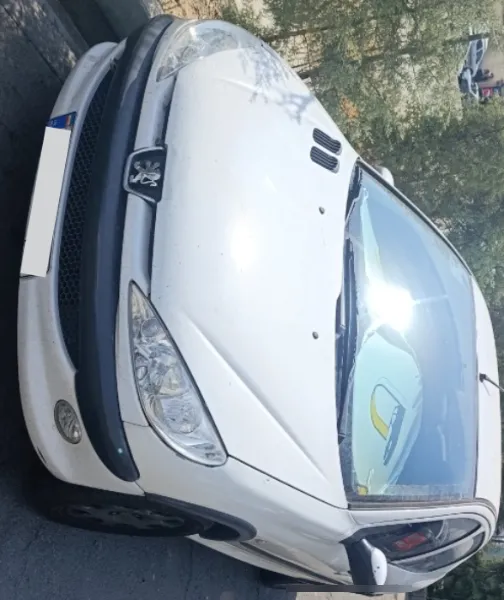 تصویر پژو 206 SD V8 1