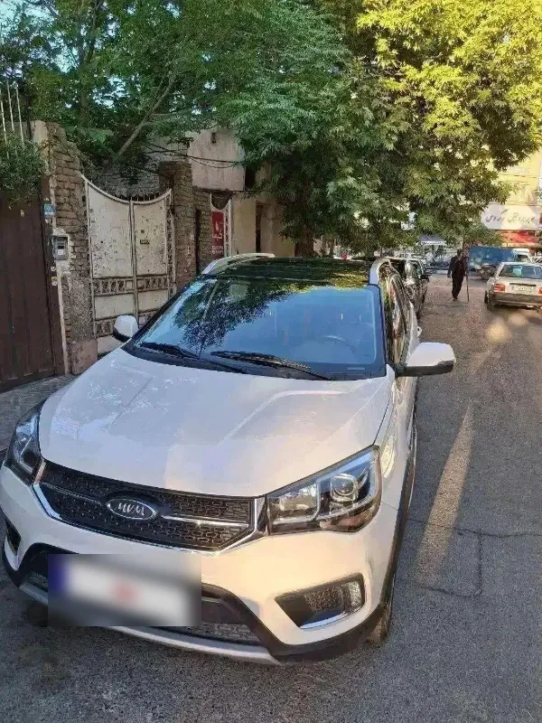 تصویر ام وی ام X22 دنده ای اسپرت لاکچری 1