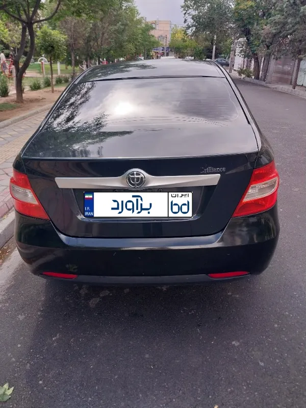 تصویر برلیانس H230 اتوماتیک 5