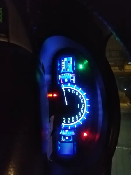 تصویر بی وای دی S6 اتوماتیک 2