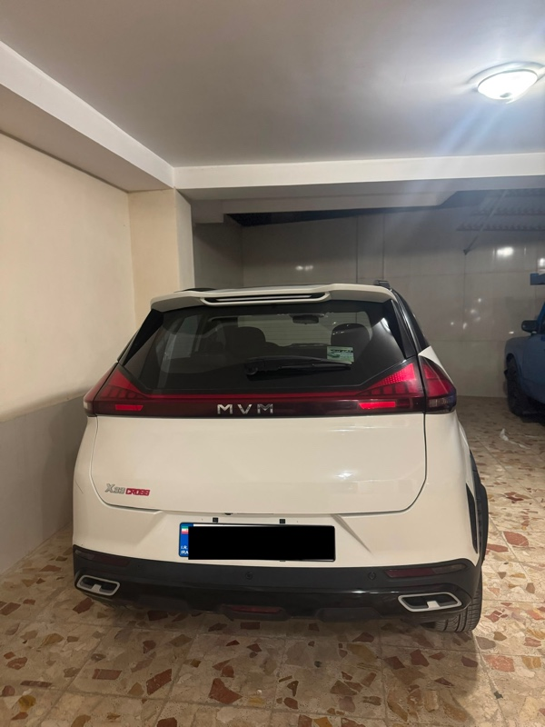 تصویر ام وی ام X33 کراس اتوماتیک 3