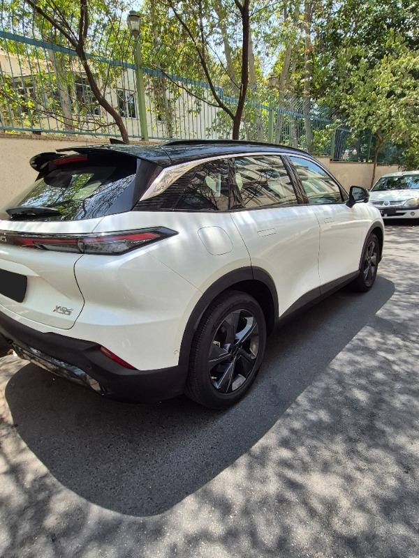 تصویر بیجینگ X55 1.5 لیتر توربو 1