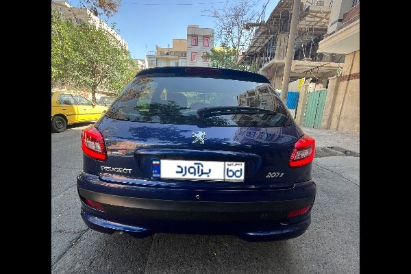 تصویر پژو 207 TU5 4