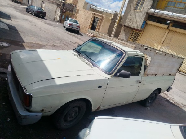 تصویر پیکان وانت بنزینی 1