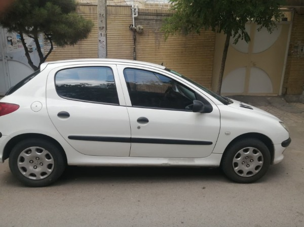 تصویر پژو 206 تیپ 2 2