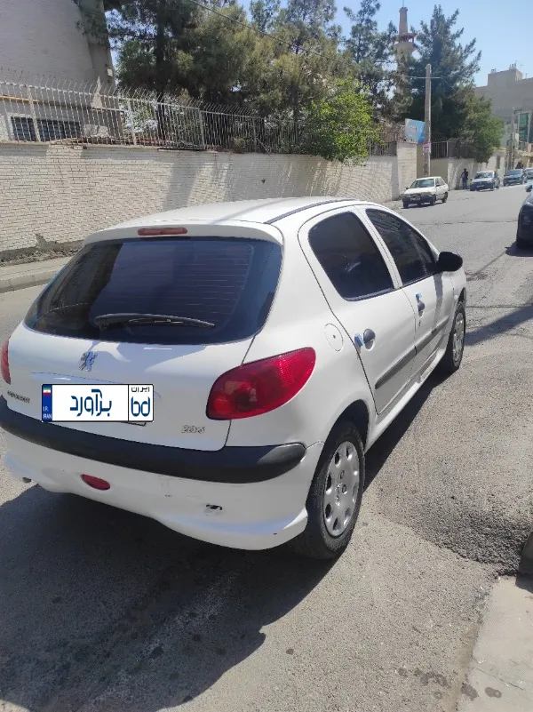 تصویر پژو 206 تیپ 2 4