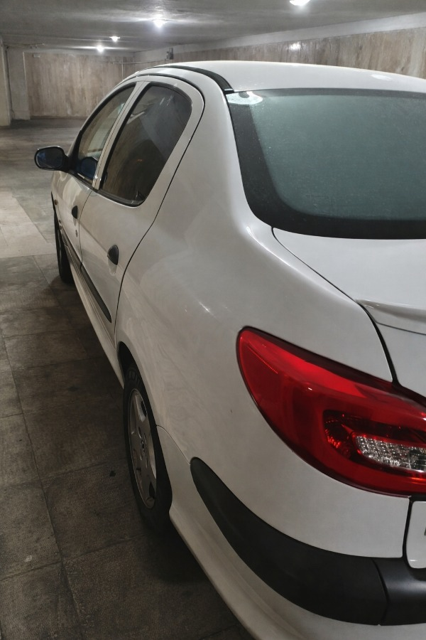 تصویر پژو 206 SD V8 5