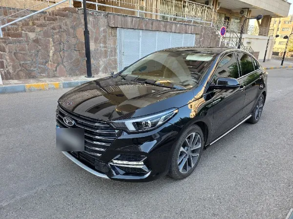 تصویر فونیکس آریزو 6 پرو 1