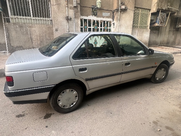 تصویر پژو 405 GLX بنزینی 1