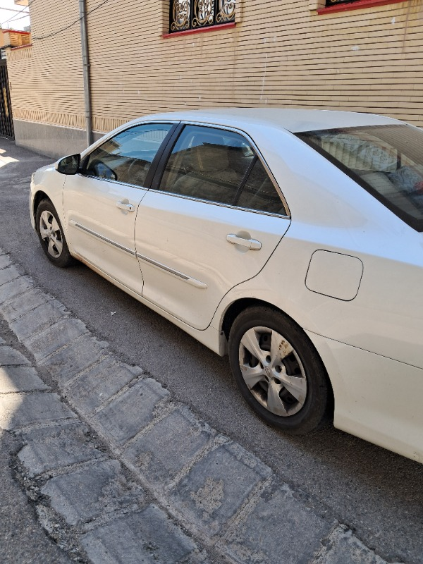 تصویر تویوتا کمری GLX 3
