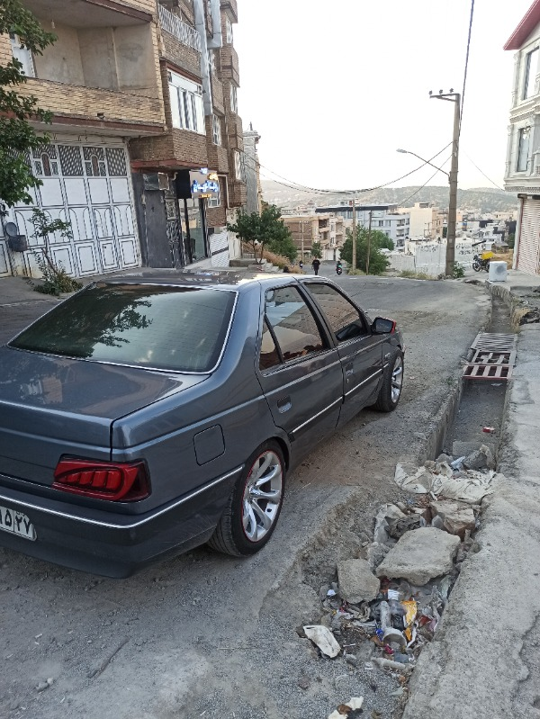 تصویر پژو 405 GLX بنزینی 1