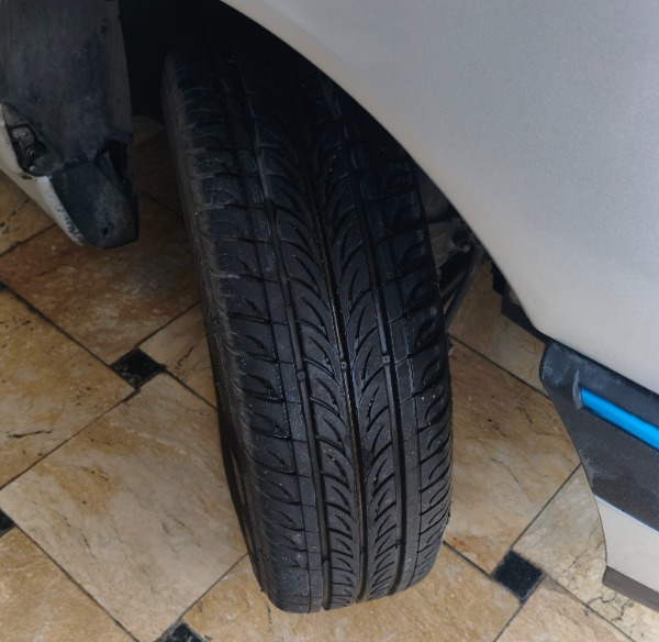تصویر پژو 405 GLX بنزینی 3
