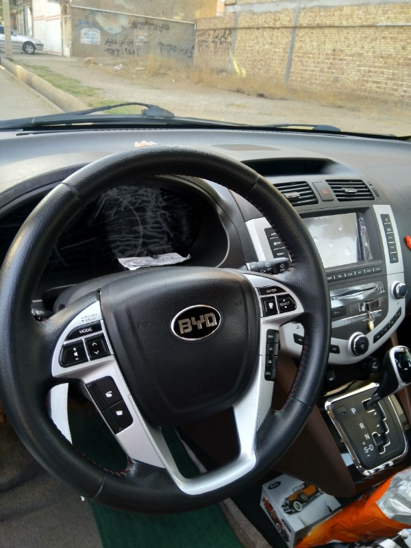 تصویر بی وای دی S6 اتوماتیک 2