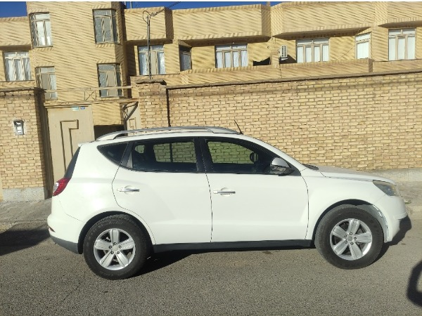 تصویر جیلی امگرند RV7 دنده ای 1