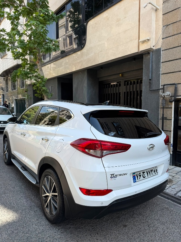 تصویر هیوندای توسان ix35 دو دیفرانسیل 1
